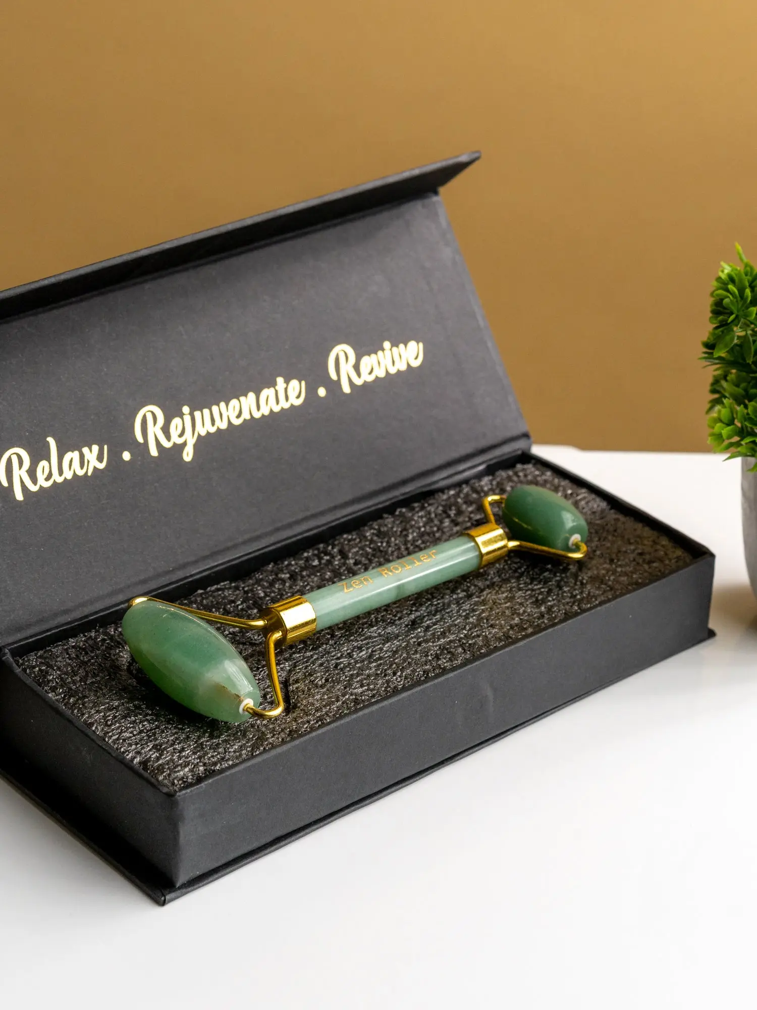 ZEN Green Aventurine Face Roller | The Zen Crystals - Image 3