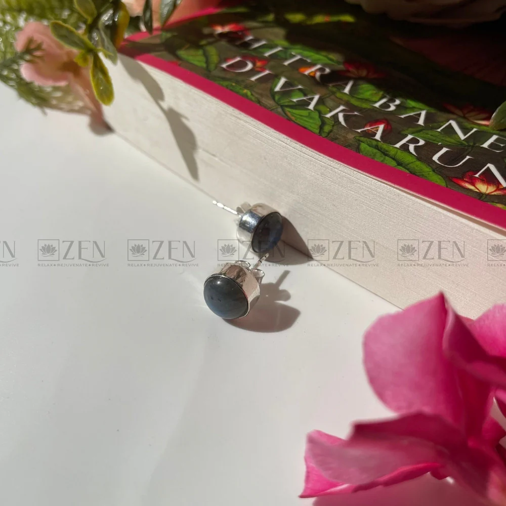 Labradorite Stud Earrings - Image 3